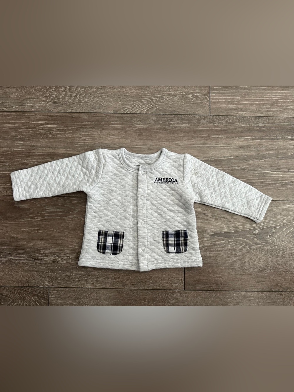 Perry Ellis America Baby Tee in Light Gray